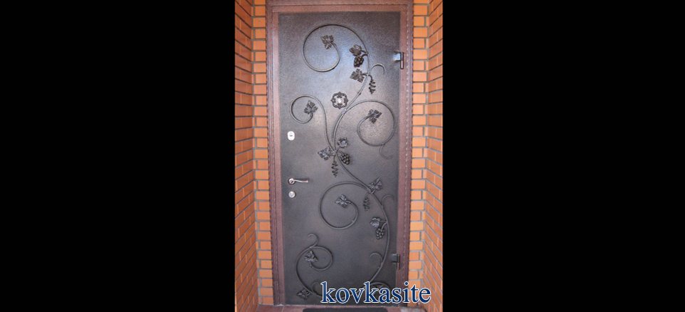 кованые металлические двери в москве 23